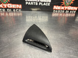 04-06 PONTIAC GTO MIRROR COVER / WINDOW DEFROST VENT PASSENGER SIDE OEM #1043