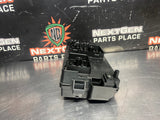 2010 CAMARO SS FUSE BOX ENGINE BAY OEM 92238272 #1605