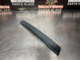 04 -06 PONTIAC GTO EXTERIOR B PILLAR WINDOW TRIM LH SIDE 92093111 OEM #1191