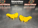 04-06 PONTIAC GTO YELLOW ROCKER PANEL END CAP PAIR OEM #1269