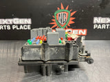 2006 GMC SIERRA 2500HD DURAMAX FUSE RELAY BOX 15216917-2 OEM #997
