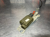 04 - 06 PONTIAC GTO FUEL DOOR RELEASE ASSEMBLY 92210031 #987