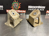 97-04 C5 CORVETTE MOTOR MOUNT BRACKETS 10260642 10260643 OEM #781