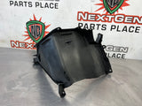 08 - 09 PONTIAC G8 AIR INLET PANEL HOUSING UPPER OUTER COVER TRIM OEM 92201178 #611