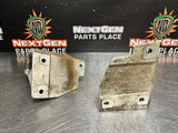 97-04 C5 CORVETTE MOTOR MOUNT BRACKET 10260642 10260643 #798