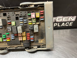 08 GMC SIERRA 3500 DIESEL 6.6 UNDERHOOD FUSE BOX OEM #1085