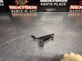08-09 PONTIAC G8 UPPER HOOD LATCH LEVER OEM #1423