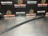 10-15 CAMARO SS LH DRIVER SIDE DOOR WINDOW INNER WEATHERSTRIP OEM #1013