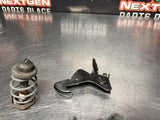 04-06 PONTIAC GTO HOOD LATCH CATCH SPRING ASSEMBLY OEM #3892
