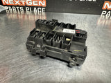 2008 CHEVY SILVERADO 2500HD CABIN FUSE BLOCK 15939775 OEM #1037