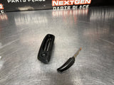 04-06 PONTIAC GTO RH SIDE SEAT RECLINE LEVER OEM #1191