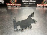 97 - 04 C5 CORVETTE RH PASSENGER SIDE HEADLIGHT BRACKET OEM 16523682 #964