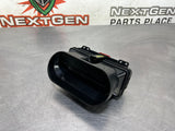 04 - 06 PONTIAC GTO CENTER DASH AC VENT HAZARD LIGHT OEM 92084219 #693