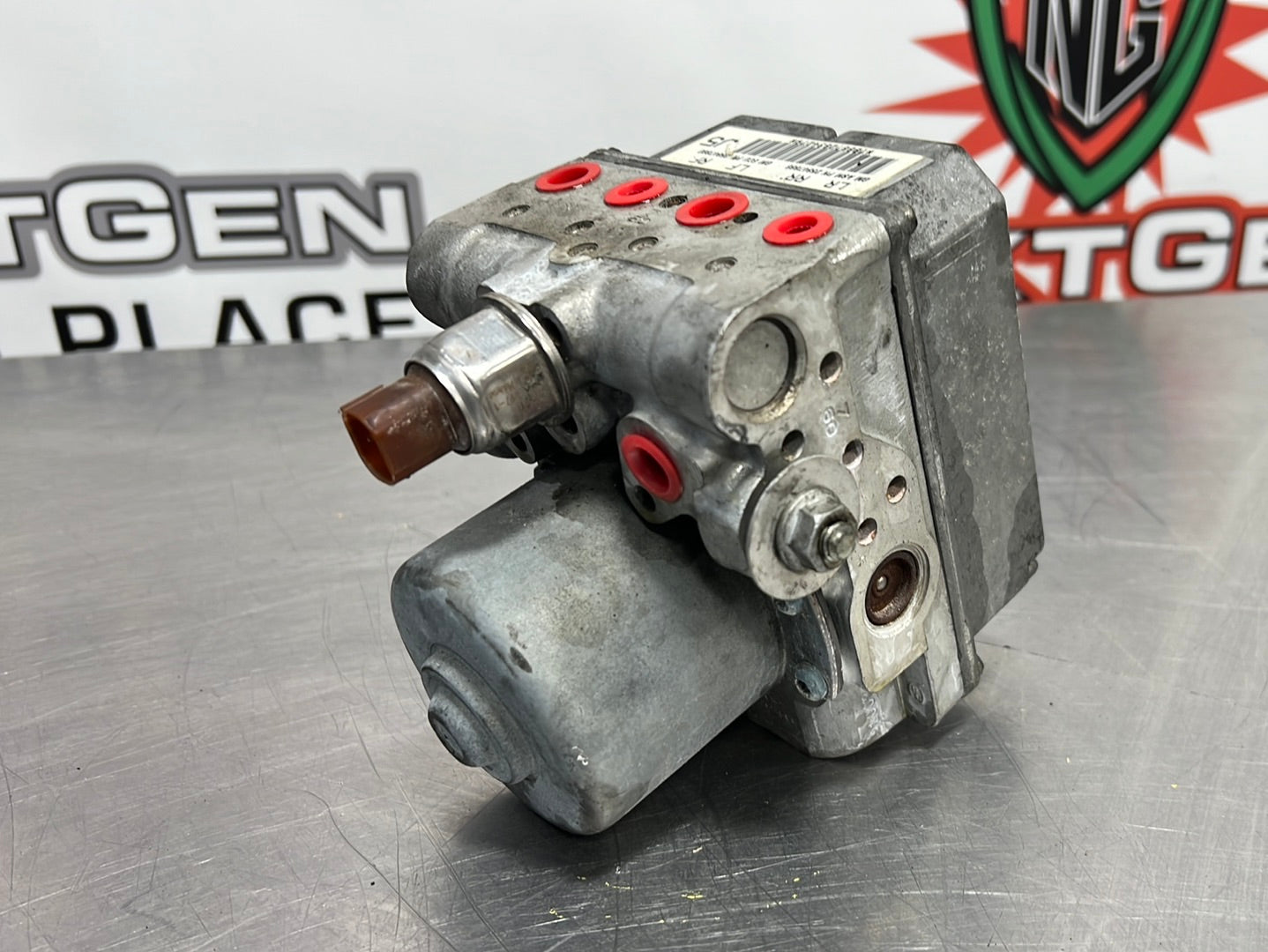 2008 C6 CORVETTE OEM 25847888 ABS ANTI LOCK BRAKE MODULE / PUMP