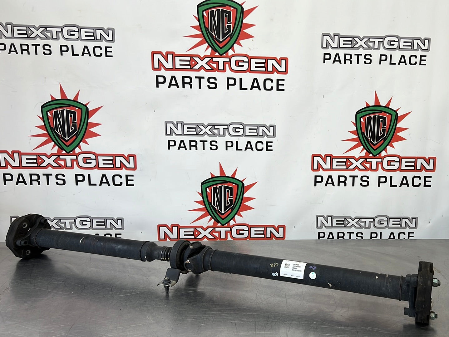 2016 CAMARO SS MANUAL DRIVE SHAFT ASSEMBLY 22999282 OEM #257 