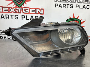 2012 FORD MUSTANG GT LH PASSENGER SIDE HEADLIGHT AR33-13006-BD OEM #261