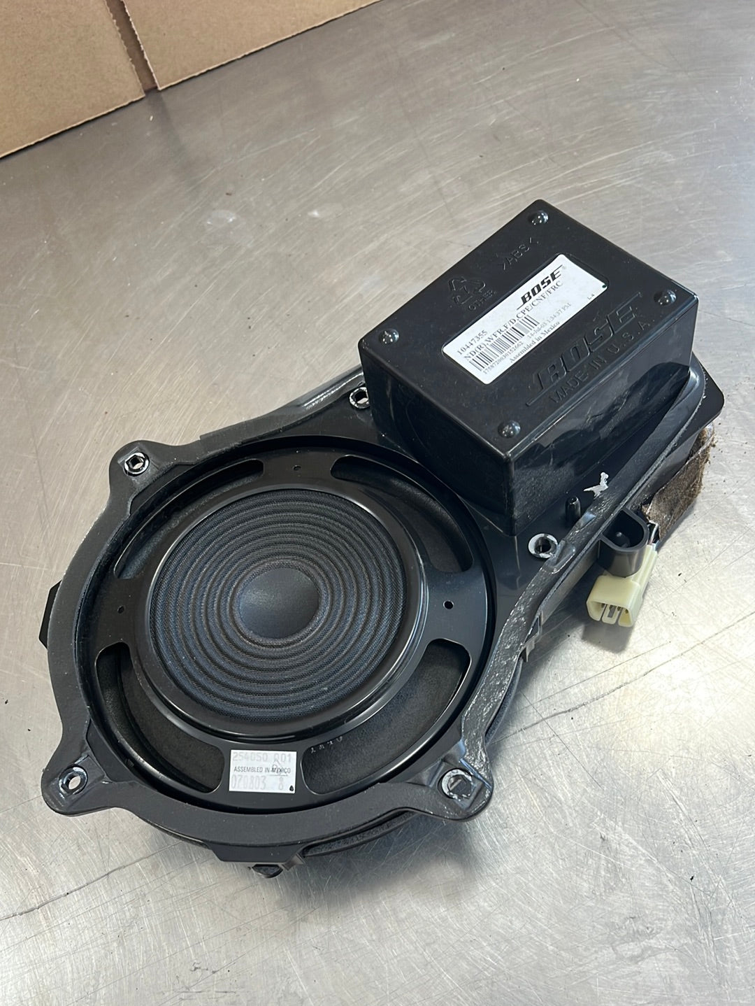 97-04 C5 CORVETTE BOSE DOOR SPEAKER ASSEMBLY OEM 10447355 VV194