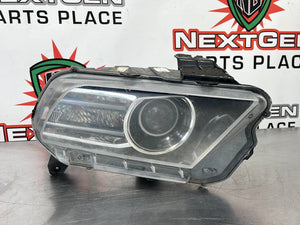 13 FORD MUSTANG GT RH PASSENGER SIDE HEADLIGHT OEM #251