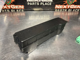 2004 PONTIAC GTO HOOD FUSE BOX COVER LID OEM 92169852 #1691