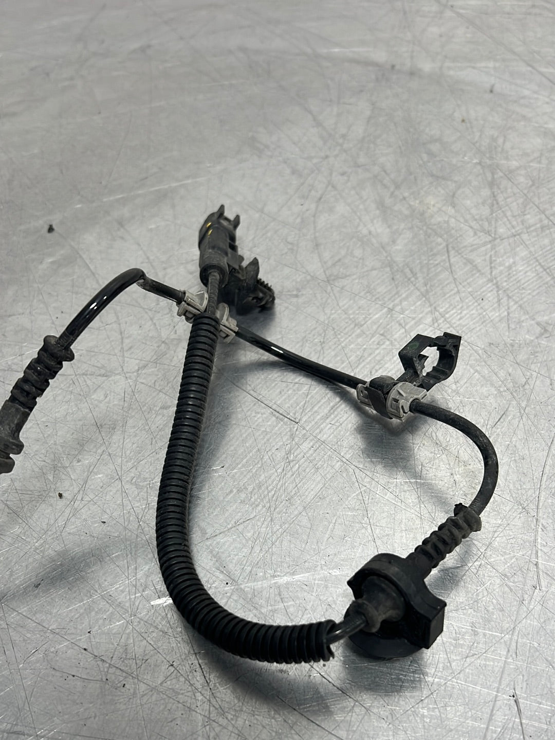 2018 CAMARO SS LF DRIVER SIDE FRONT ABS WHEEL SPEED SENSOR WIRE