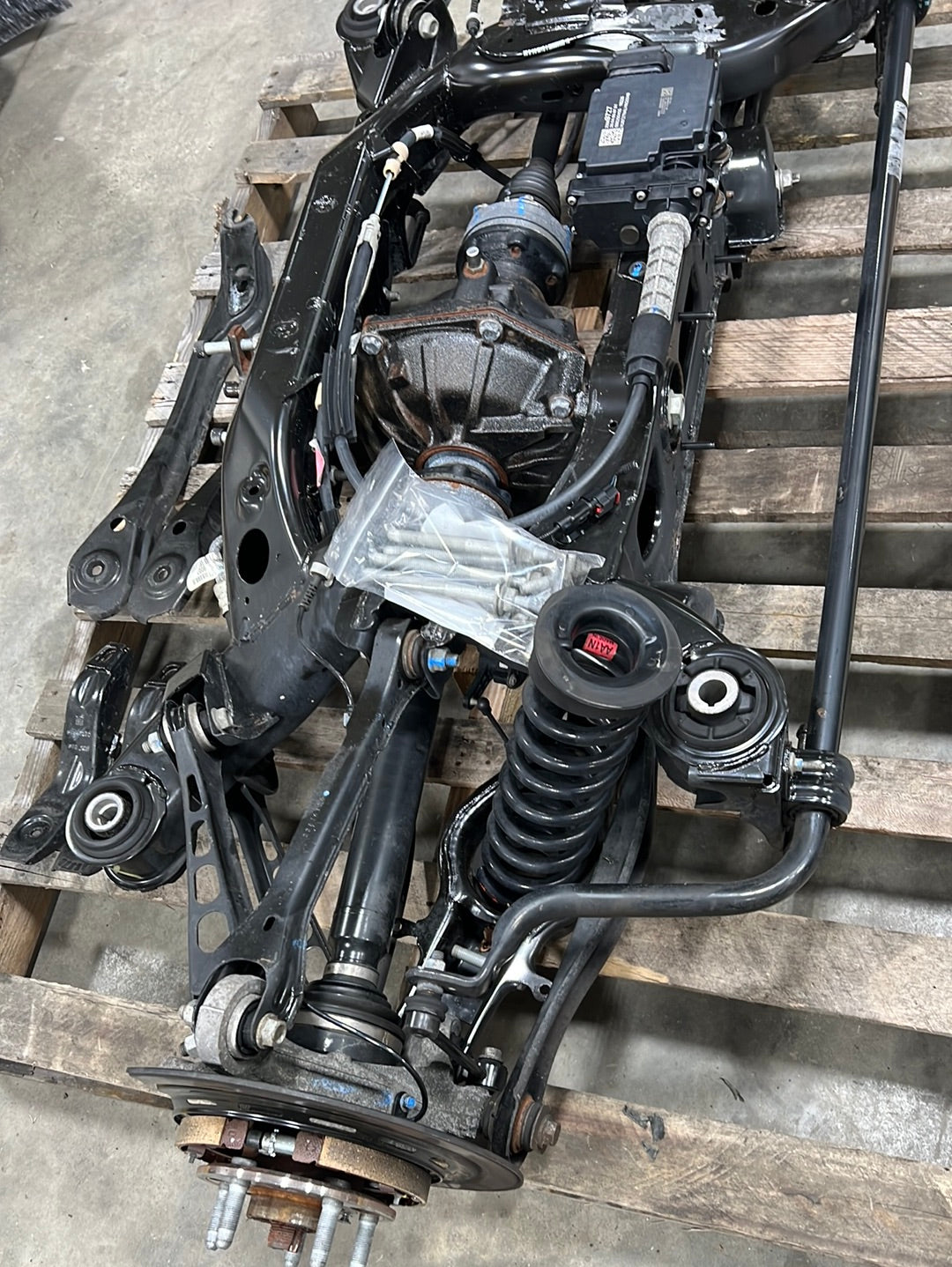 2017 CAMARO SS LT1 REAR SUSPENSION DIFFERENTIAL 2.77 CRADLE FULLY LOAD ...