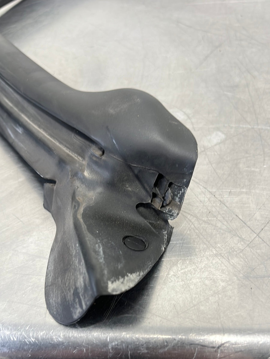 2008 C6 CORVETTE REAR HALO SEAL #159 – NextGenPartsPlace