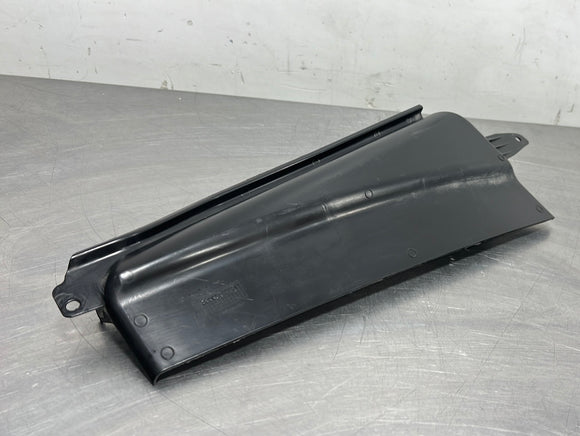 2017 CAMARO SS FRONT WIPER HOOD DEFLECTOR TRIM PROTECTION OEM 84034643