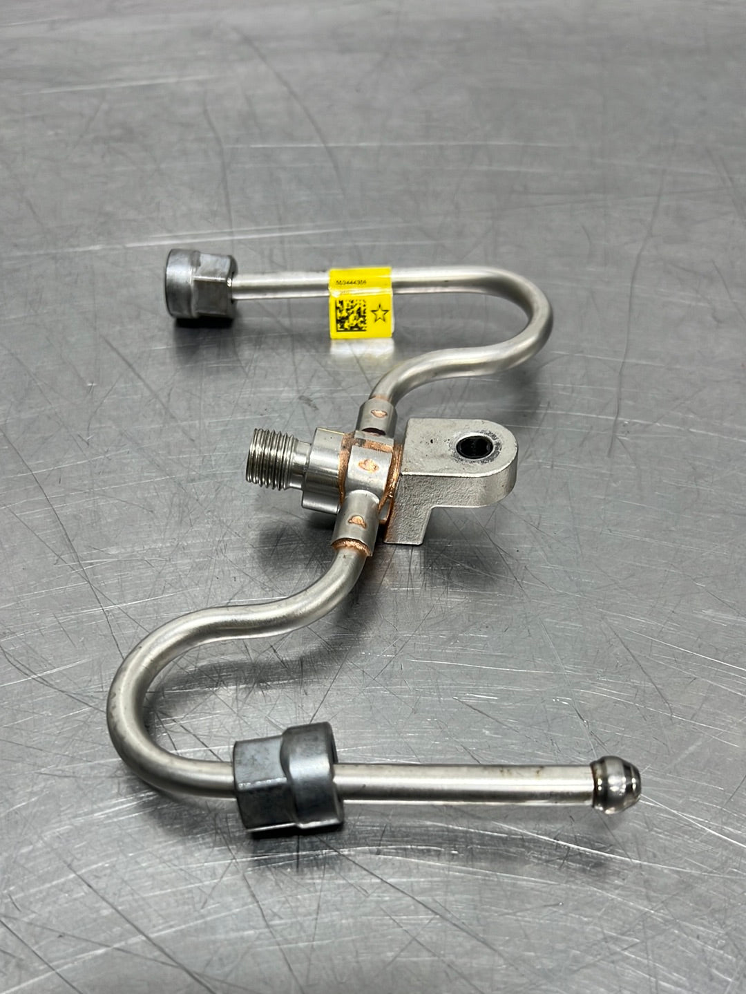 GEN V LT1 ENGINE FUEL RAIL CROSSOVER TUBE 12677002 OEM #C87 ...