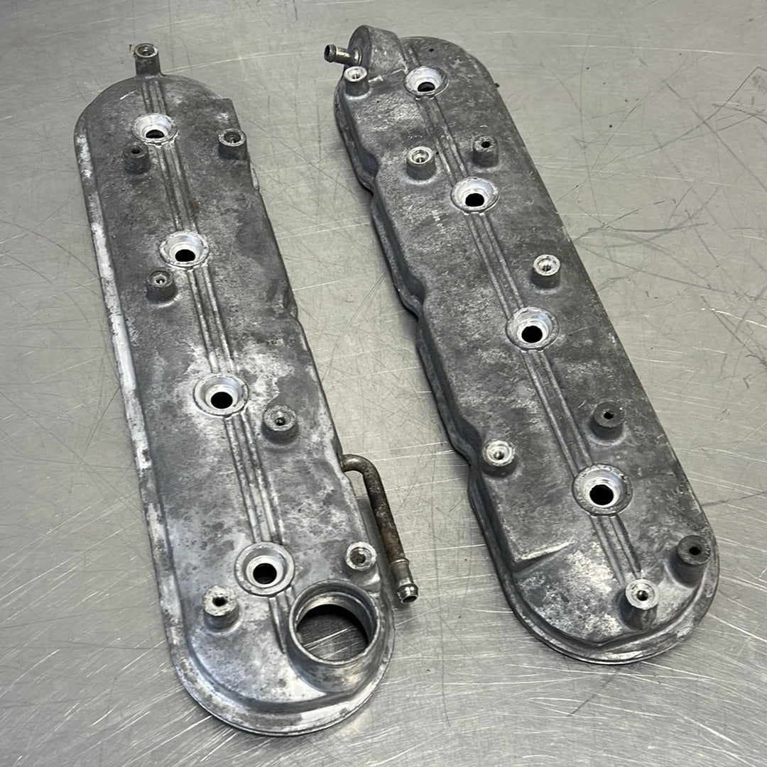 GM OEM GEN III LS VALVE COVER SET USED 12570696 12570697 ls1 ls2 5.3 4 ...